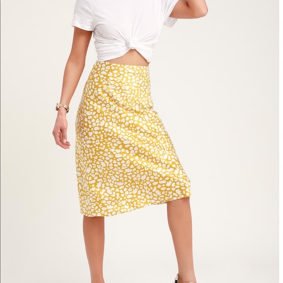 Yellow cheetah skirt Clearance